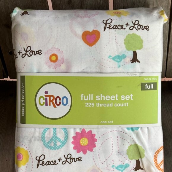 NWT Circo Retro Bohemian 70’s Peace & Love Full Size Sheet Set 225 Thread Count - Picture 1 of 4